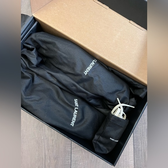 SAINT LAURENT COURT CLASSIC SL/06 EMBROIDERED SNEAKERS, 10.5M, CREAM, NEW - Picture 5 of 5